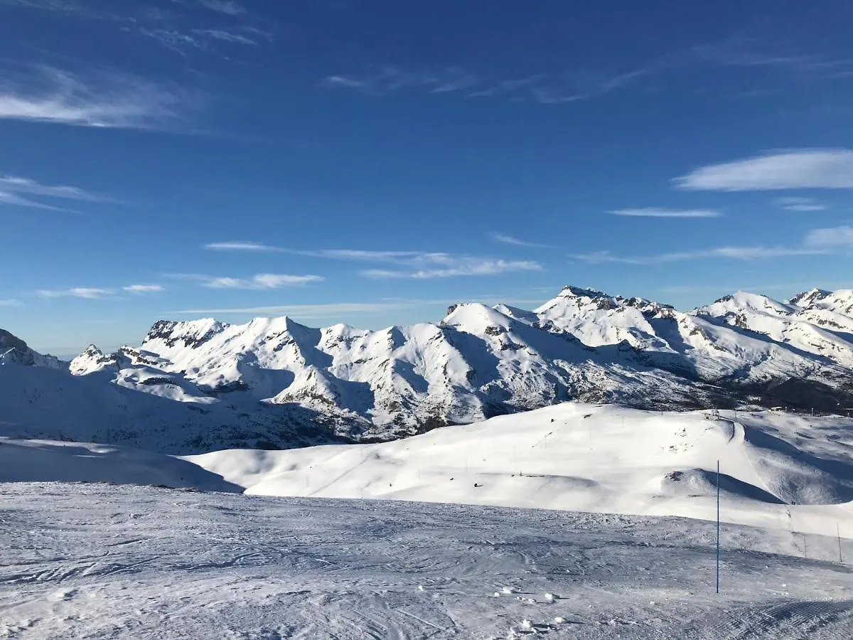 Appartement 8 Personnes A 3 Minutes Des Pistes Le Devoluy Apartment